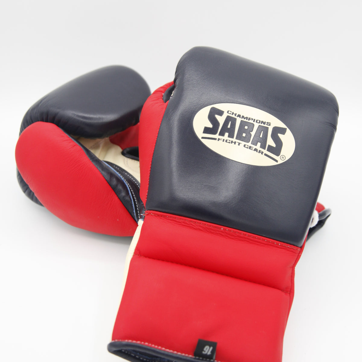 MG_8935_1200x1200_crop_center.